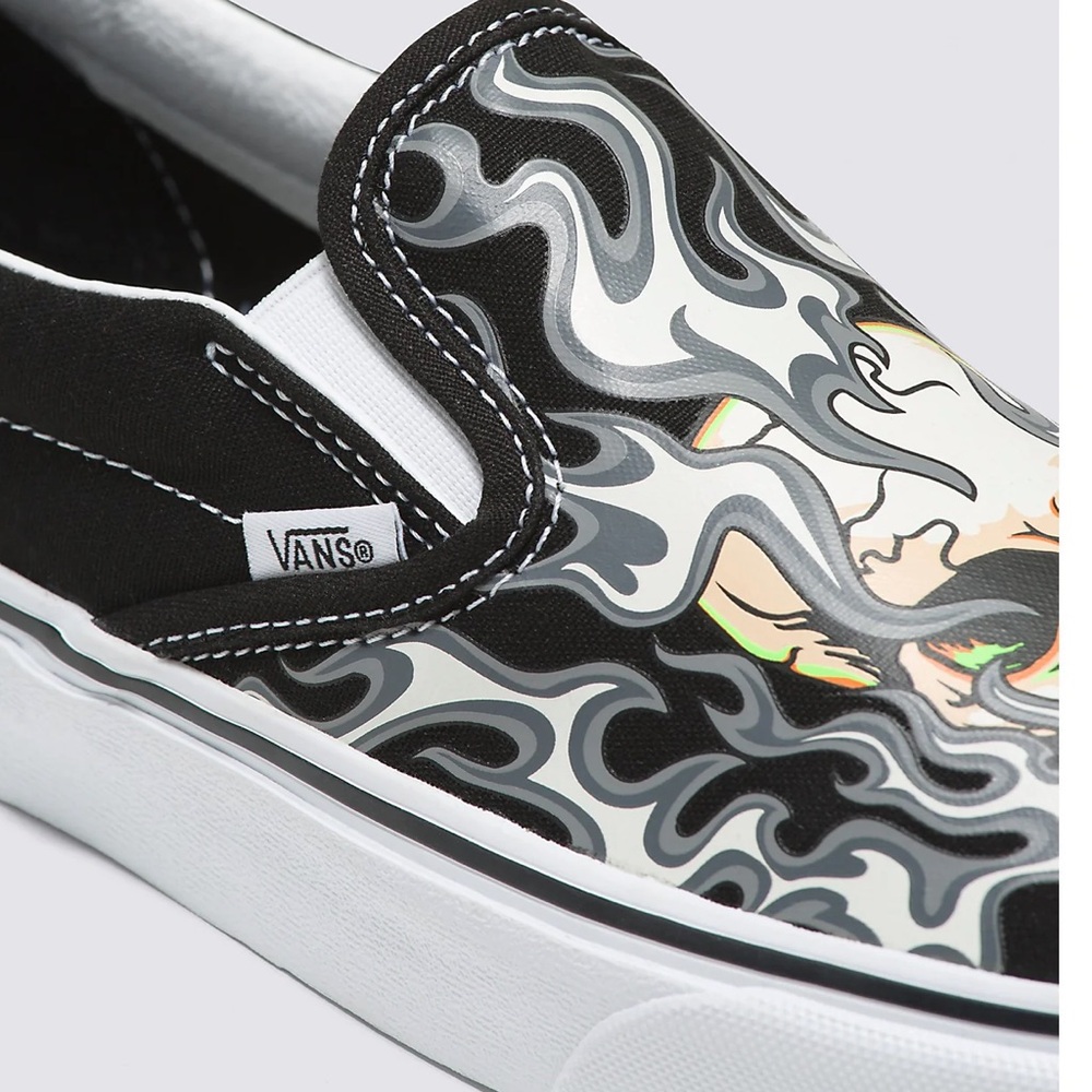 VANS Men’s Slip On Flame Skull Mens Black White Tattoo Art Sneakers - Picture 6 of 16